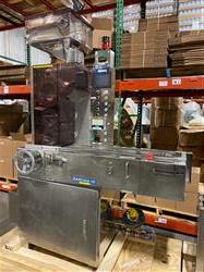 Image QUALICAP S-100 Capsule Banding Sealing Machine - 4 from Bid-on-Equipment.com