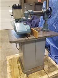 Image DELTA ROCKWELL Shaper with JET JPF-3-3 Power Feeder - 4 from Bid-on-Equipment.com