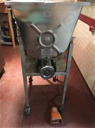 Image HOLLYMATIC 175 Meat Grinder - 3 from Bid-on-Equipment.com