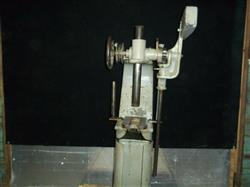 Image GREENERD No. 3 1/2 Arbor Press with Original Cast Iron - 6 from Bid-on-Equipment.com
