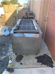 Image SUPERIOR CF 100 Fryer - 100lbs - 6 from Bid-on-Equipment.com