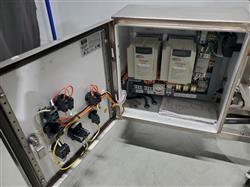 Image TRIO-PAC Case / Box / Carton Bi-Directional Roller Conveyor - 30in Long X 18in Wide - 5 from Bid-on-Equipment.com