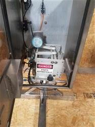Image AXON EZ-200 Tamper Evident Sleever and Shrink Tunnel - 3 from Bid-on-Equipment.com