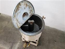 Image Jacketed Chocolate Tank - 12 from Bid-on-Equipment.com