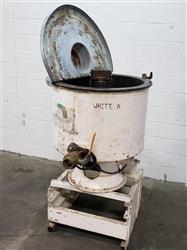 Image Jacketed Chocolate Tank - 11 from Bid-on-Equipment.com
