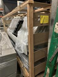 Image 98in FEDERAL Curved Glass Refrigerated Maxi Deli Case - 4 from Bid-on-Equipment.com