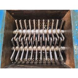 Image 7.5 HP PRATER Flake Cake Breaker Lump Breaker Crusher - 2 from Bid-on-Equipment.com