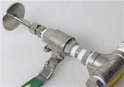 Image APOLLO CF8M 2x Ball Vales and 1 Incline Ball Valve  - 4 from Bid-on-Equipment.com
