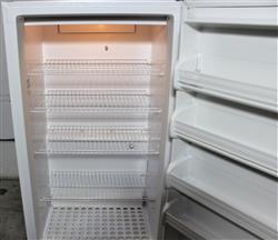 Image KENMORE 253.6072201 Refrigerator - 5 from Bid-on-Equipment.com