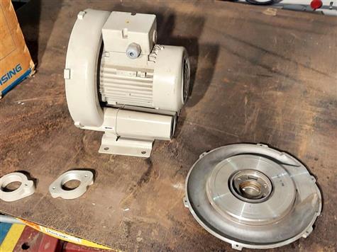397159 - H.S. MACHINERY CO. LTD. Regenerative Blower Ring Compressor - Model RB40 - 53U - Main Image from Bid-on-Equipment.com