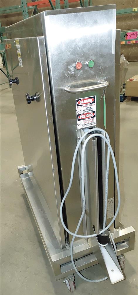 Item FMBE SS-PBC Pan Scrubber from Bid-on-Equipment.com