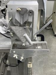 Item 3in HILLIARDS Coating Attachment from Bid-on-Equipment.com