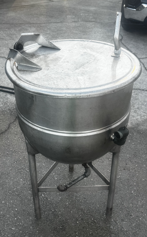 427481 - 60 Gallon LEGION UTENSILS CO. LT-60GAL Jacketed Kettle - Main Image from Bid-on-Equipment.com