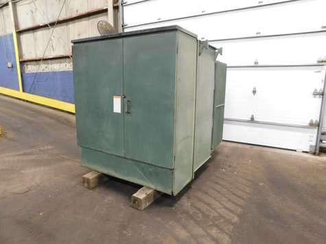 431498 - 1500kVA SQUARE D Padmount Transformer - Main Image from Bid-on-Equipment.com