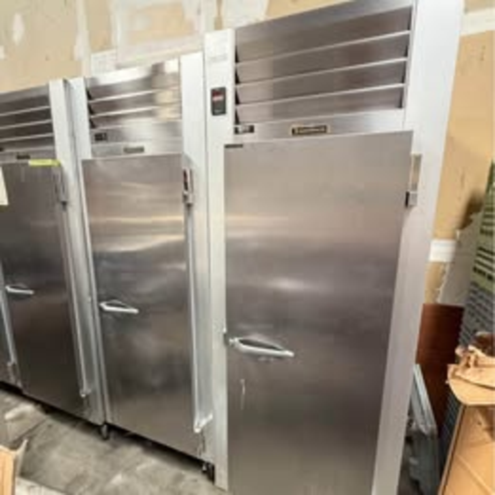 Item TRAULSEN G10100 Single-Door Reach-In Refrigerator - Stainless Steel  from Bid-on-Equipment.com