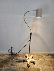 Item GOODWIN 1196-41 Portable Examination Light on Rollers from Bid-on-Equipment.com